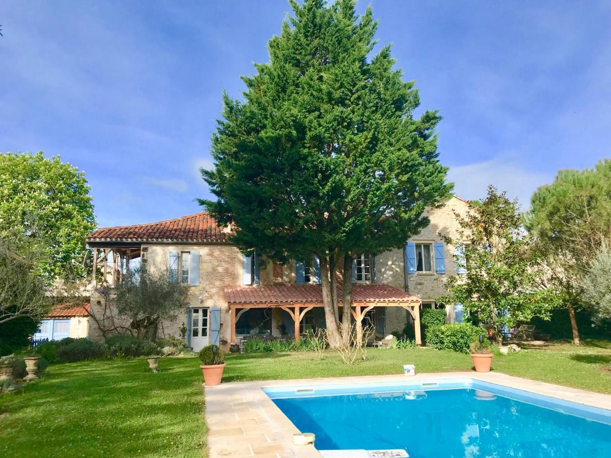 Le Relais Des Anges Acomodação com café da manhã Mercuès Exterior foto