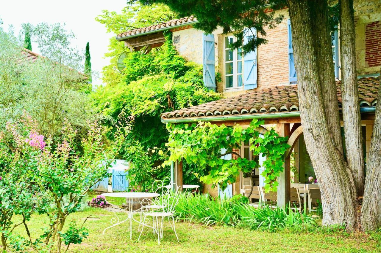 Le Relais Des Anges Acomodação com café da manhã Mercuès Exterior foto